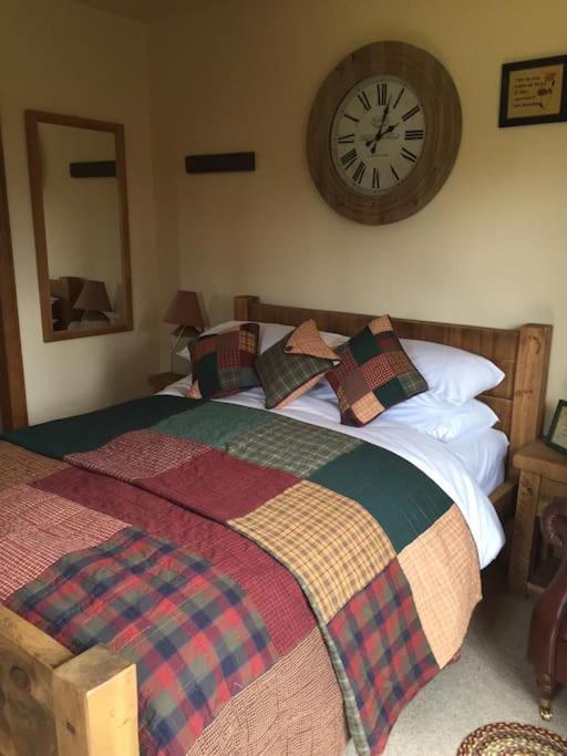 Bumbleberry Cottage Gresford Eksteriør billede